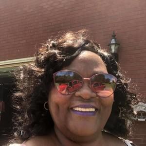 Meet your Posher, Q ester